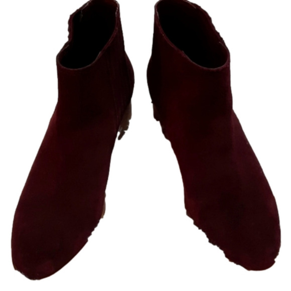Aldo Boots - Picture 1 of 7